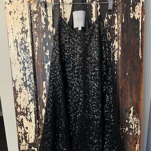 Pearl Georgina Chapman of Marchesa LBD cocktail black tie elegant evening dress